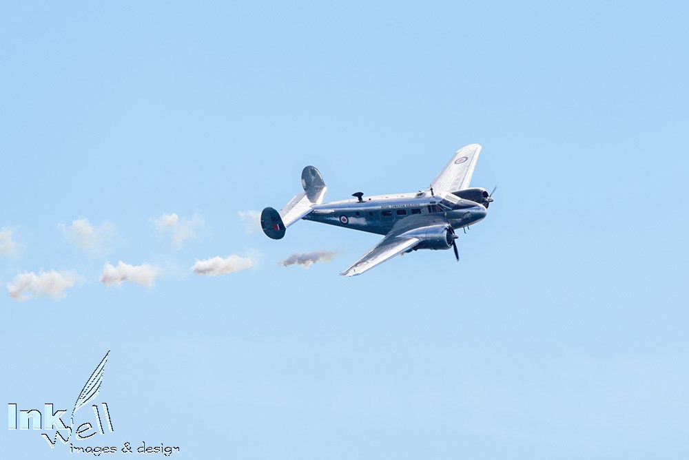 Art prints-aircraft, Expeditor - Beechcraft Model 18