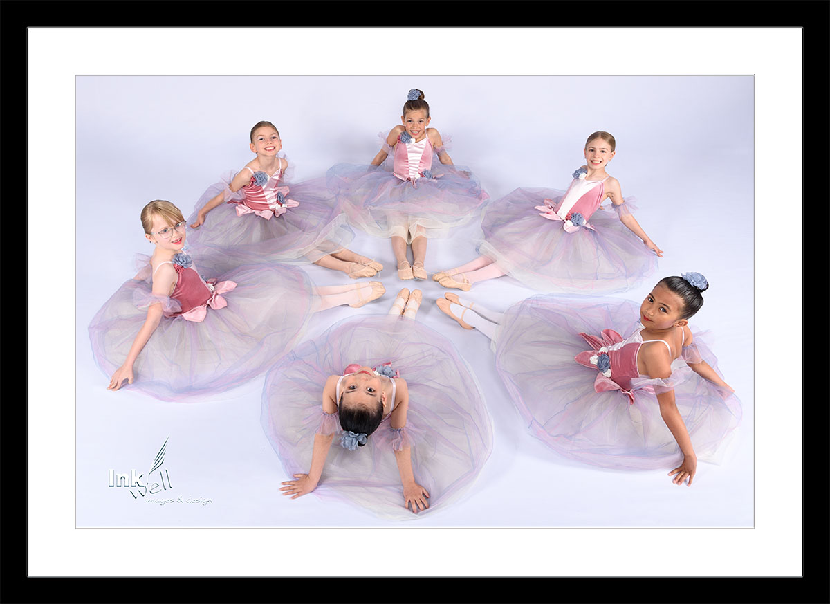 6 ballerinas in a circle
