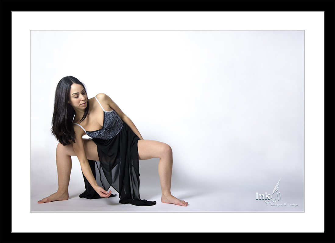 Portrait of a dancer doing a pli&eacute;